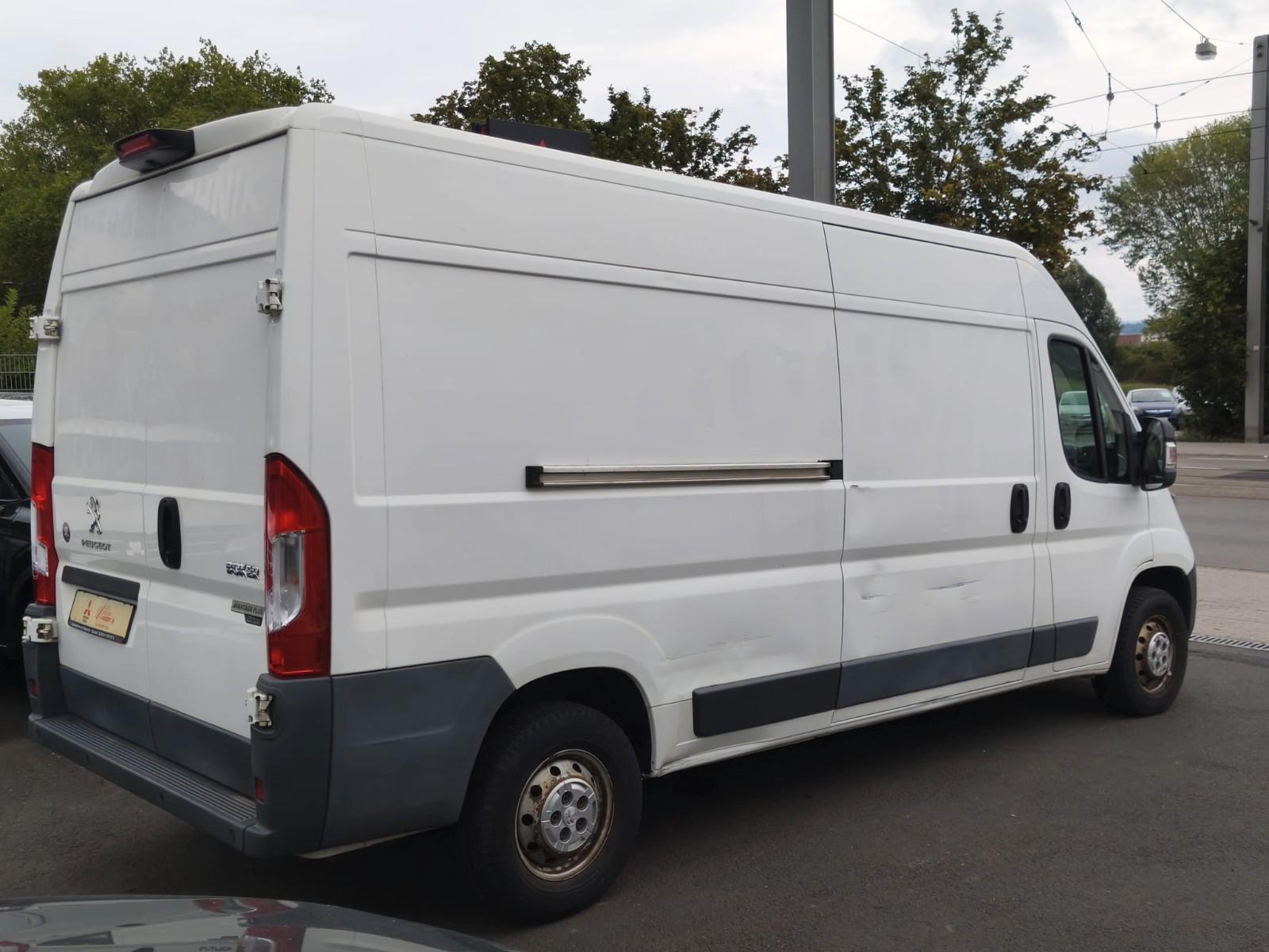 Peugeot Boxer Kasten Hochraum 335 L3H2 Pro Avantage Plus