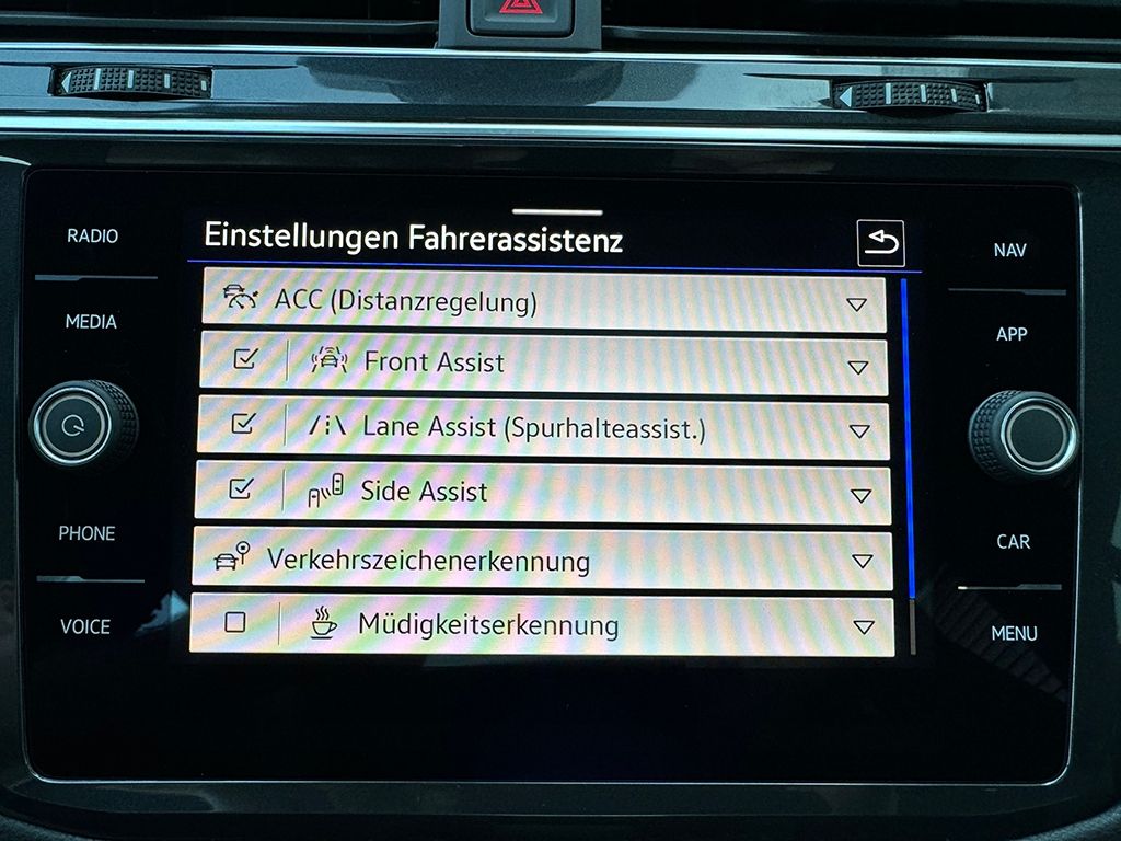 Tiguan R 2.0 TSI 4MOTION *H&K*PANO*MATRIX*