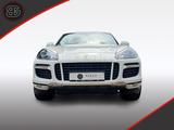 Porsche Cayenne Turbo S Navi Kamera Panorama Keramik AHK - Porsche Cayenne aus 2009: Turbo
