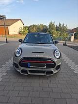 MINI John Cooper Works Cabrio John Cooper Works - graue MINI John Cooper Works Cabrio