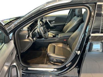 Mercedes A 200 - 9