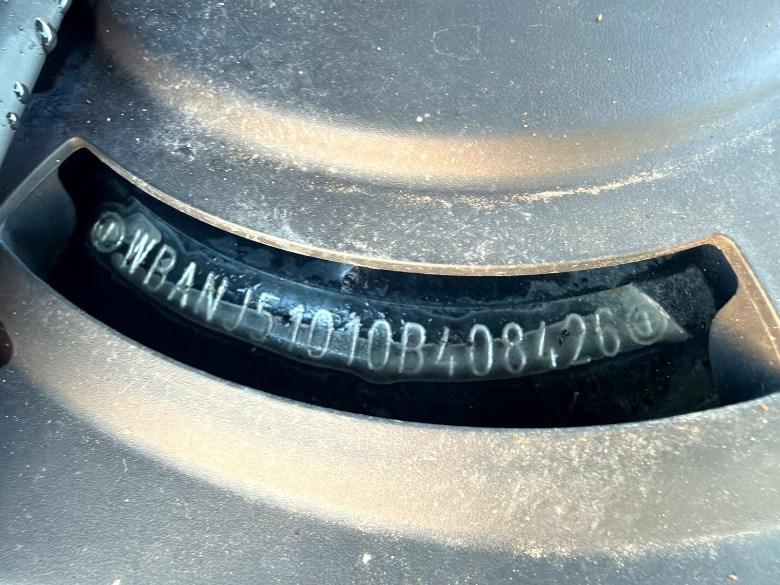 BMW 525 2004 — photo 12
