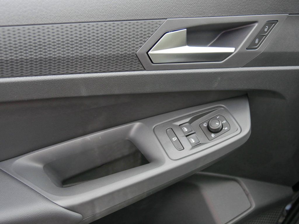 Fahrzeugabbildung Volkswagen Caddy Maxi Kombi 2.0 TDI Style SHZ PDC ACC