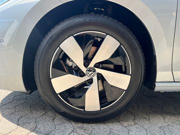 Volkswagen Passat Variant Bus. 1.5 eTSI 150 PS 7-Gang-DSG
