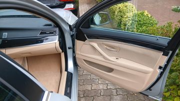 BMW 520 - 11
