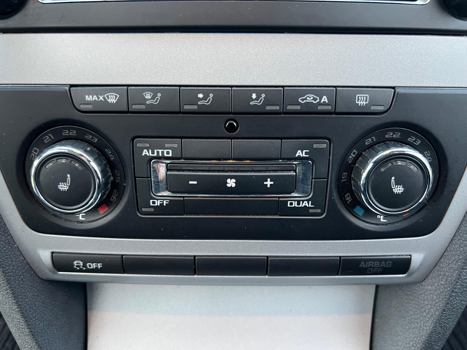 Skoda Octavia 2012 — photo 30