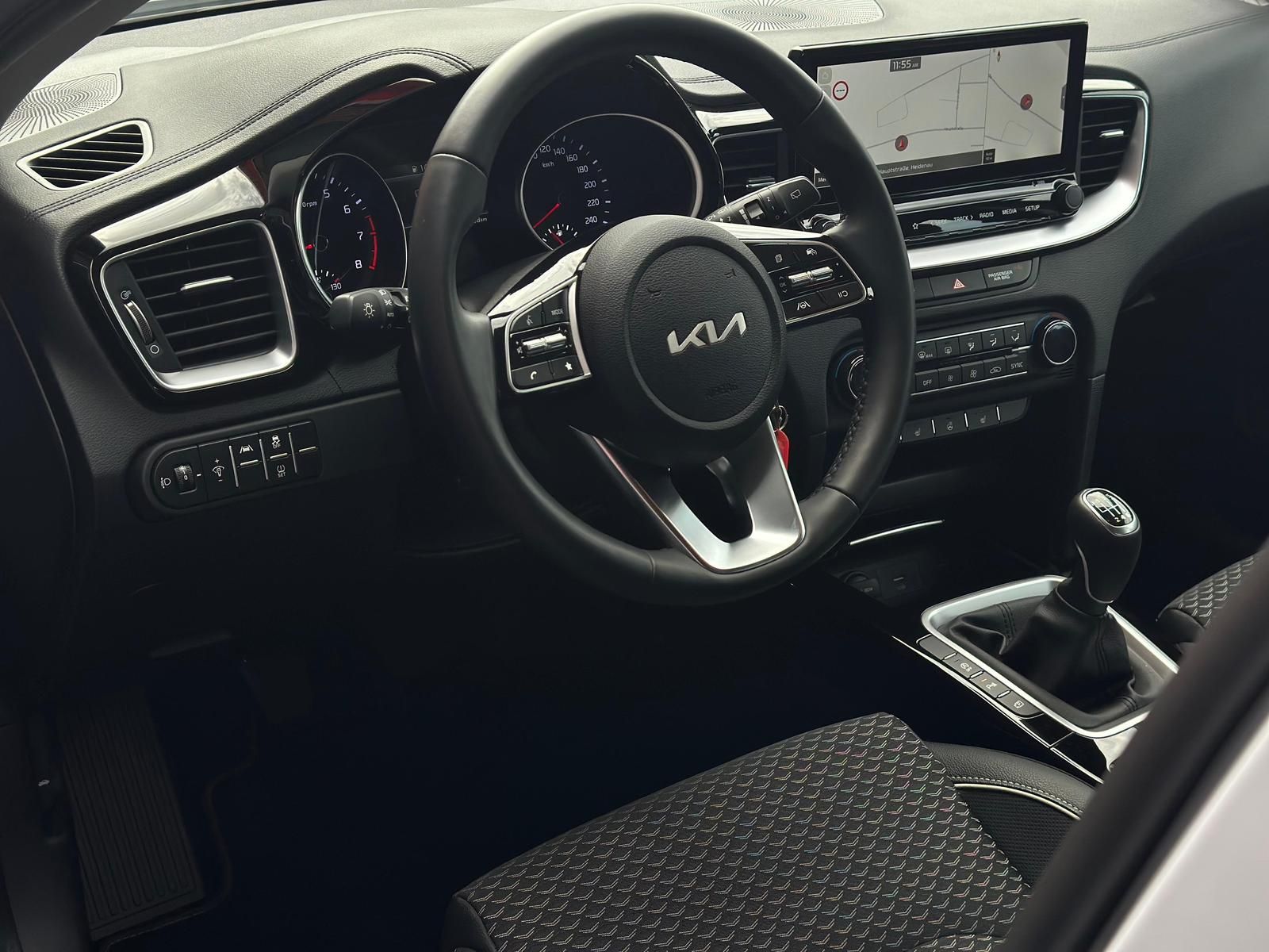 KIA XCeed 1.5T-GDI BLACKXDITION* LED#ACC#SPUR#SHZ#LH - Image 21