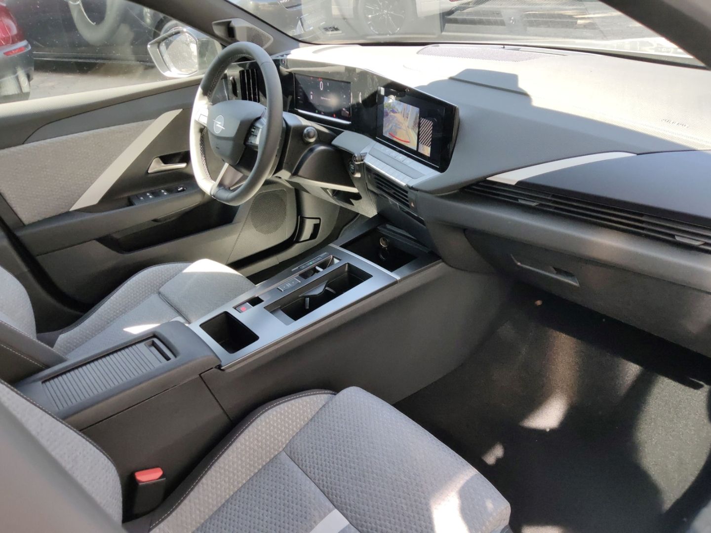 Opel Astra - Bild 25