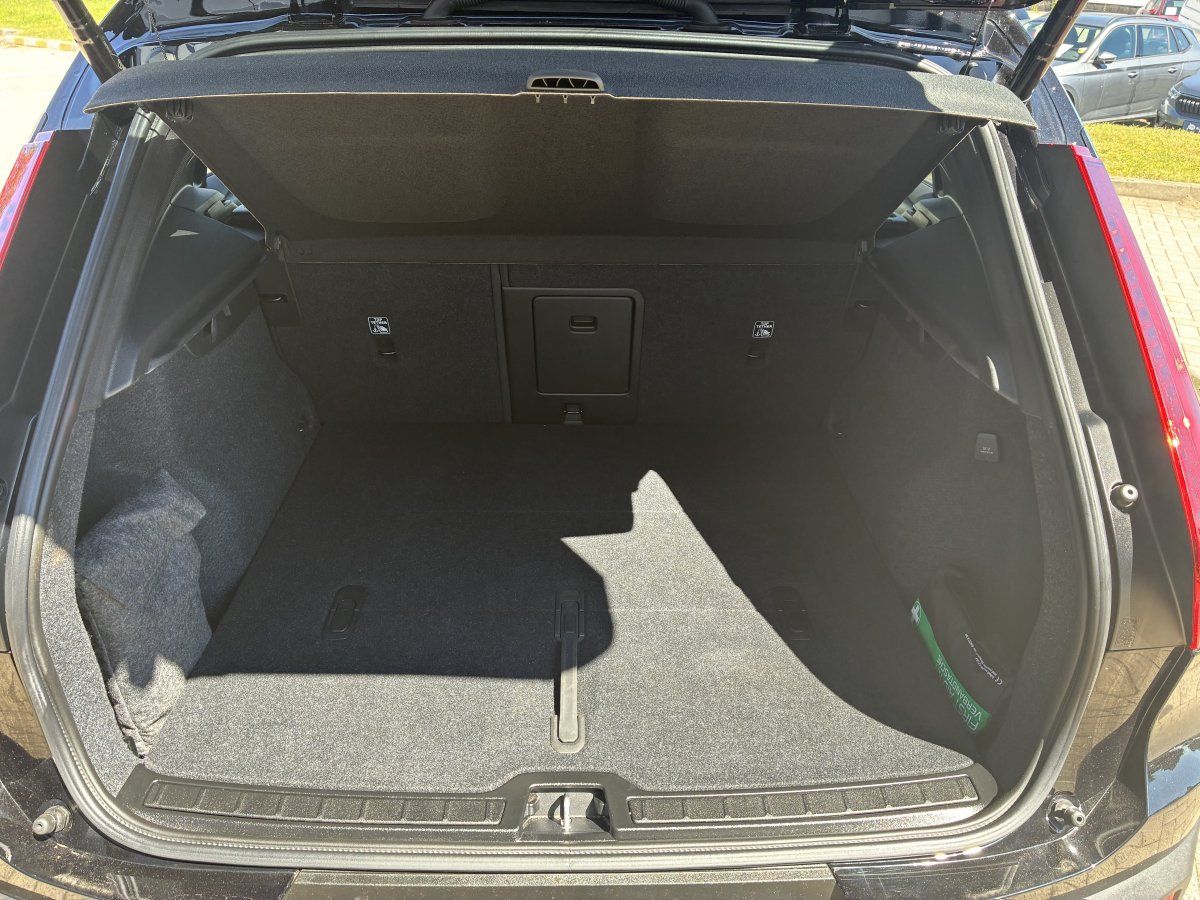 Volvo XC40 B4 Plus Black Edition Standheizung 360° foto 15