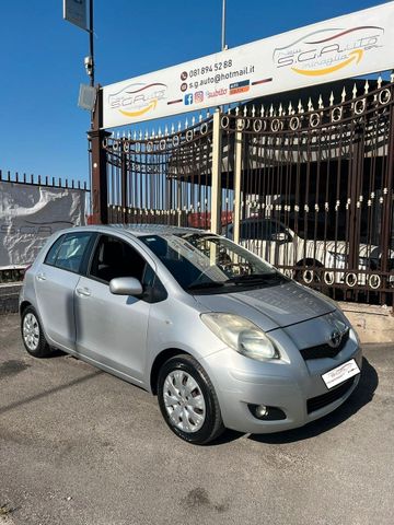 Toyota Yaris 1.3 5 porte Sol GPL