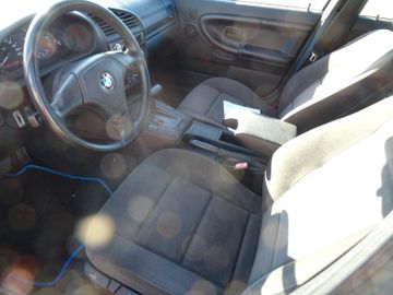 BMW 318 - 6