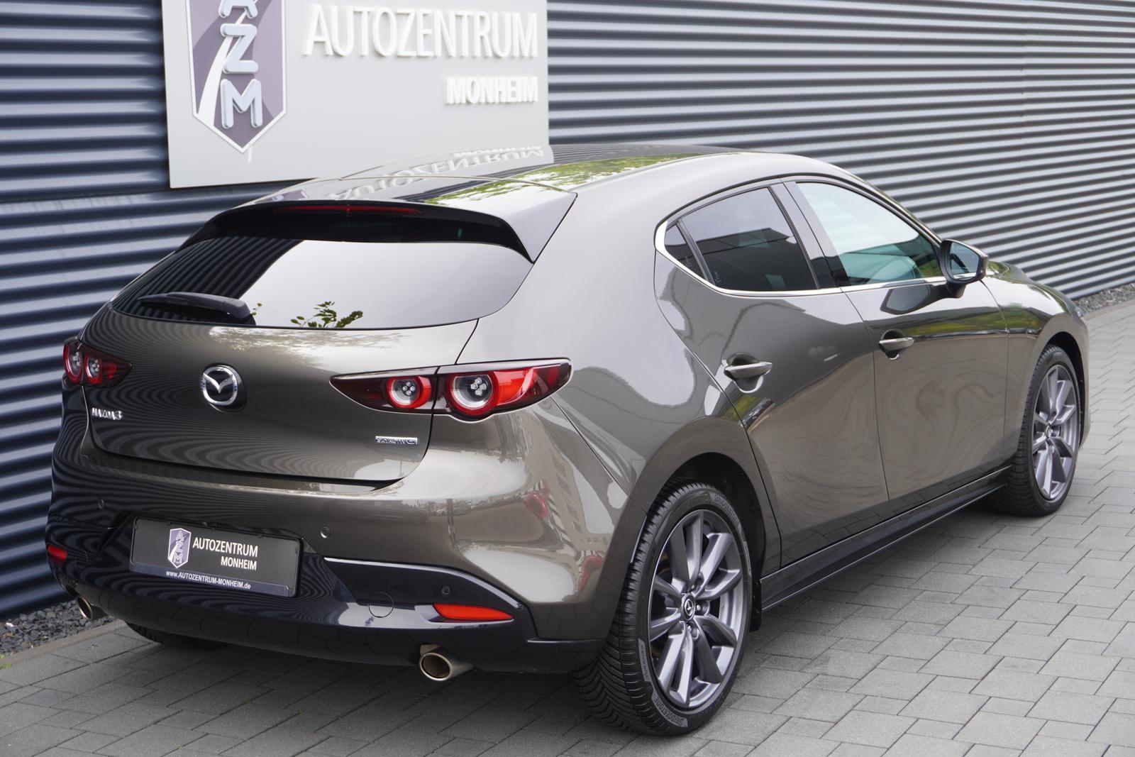 Mazda 3 AUTOMATIK|KAMERA|TEMPOMAT|HEAD-UP|APPLE|NAVI