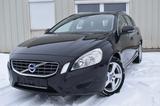 Volvo V60 2.0 Kombi Momentum*NAVI*SHZ*S-HEFT*KLIMA* - Volvo V60 mit Diesel-Antrieb: 2.0