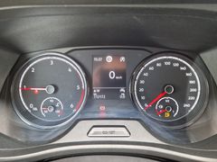 Fahrzeugabbildung Volkswagen T6.1 Transporter Kasten LR 4M Navi SiHz StdHz AH