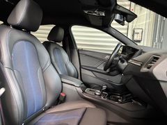 Fahrzeugabbildung BMW 218i Gran Coupé M Sport -- AHK/ Kamera/ ACC