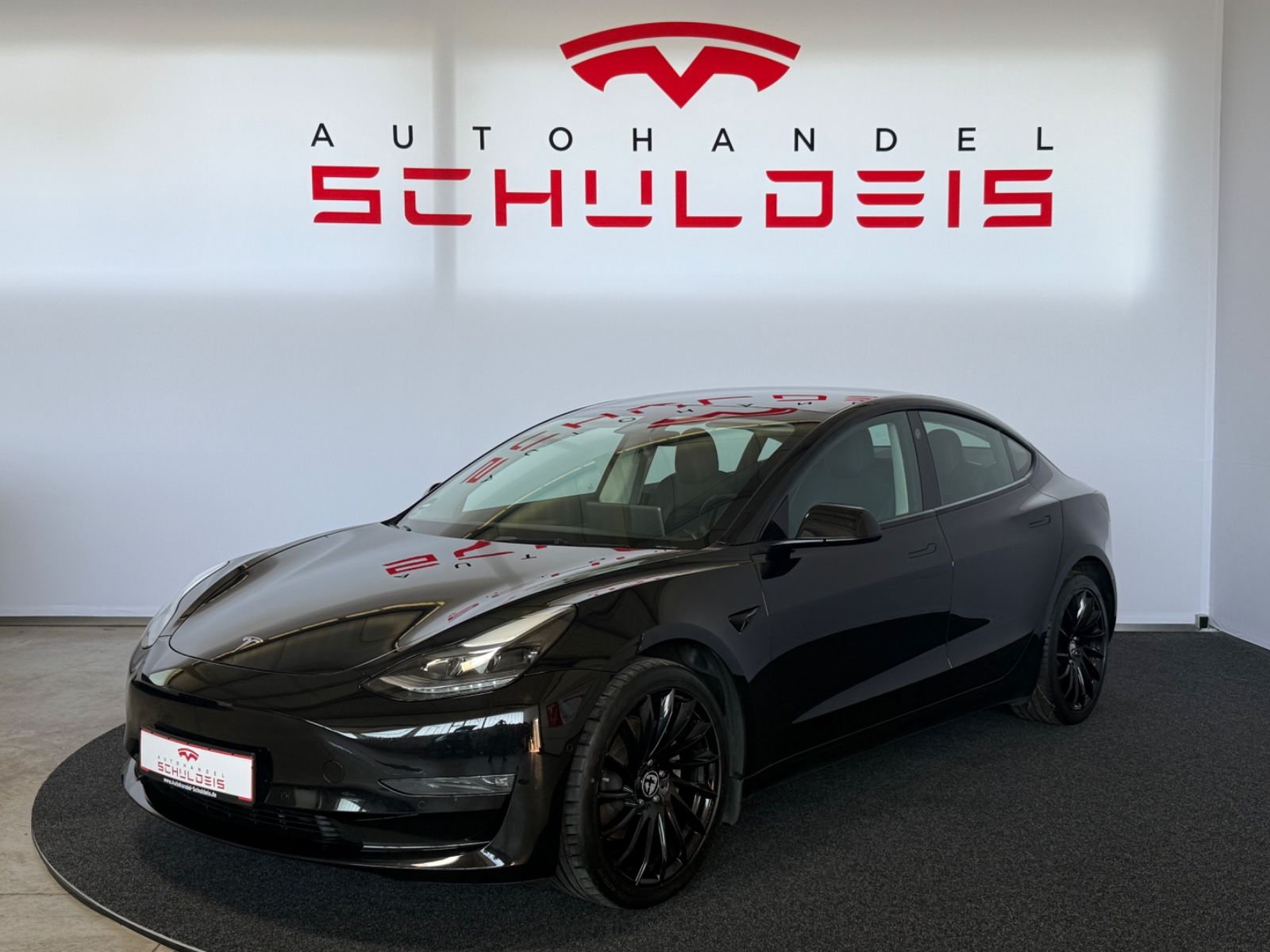 TESLA Model 3 Long-Range Autopilot  AWD AMD Ryzen