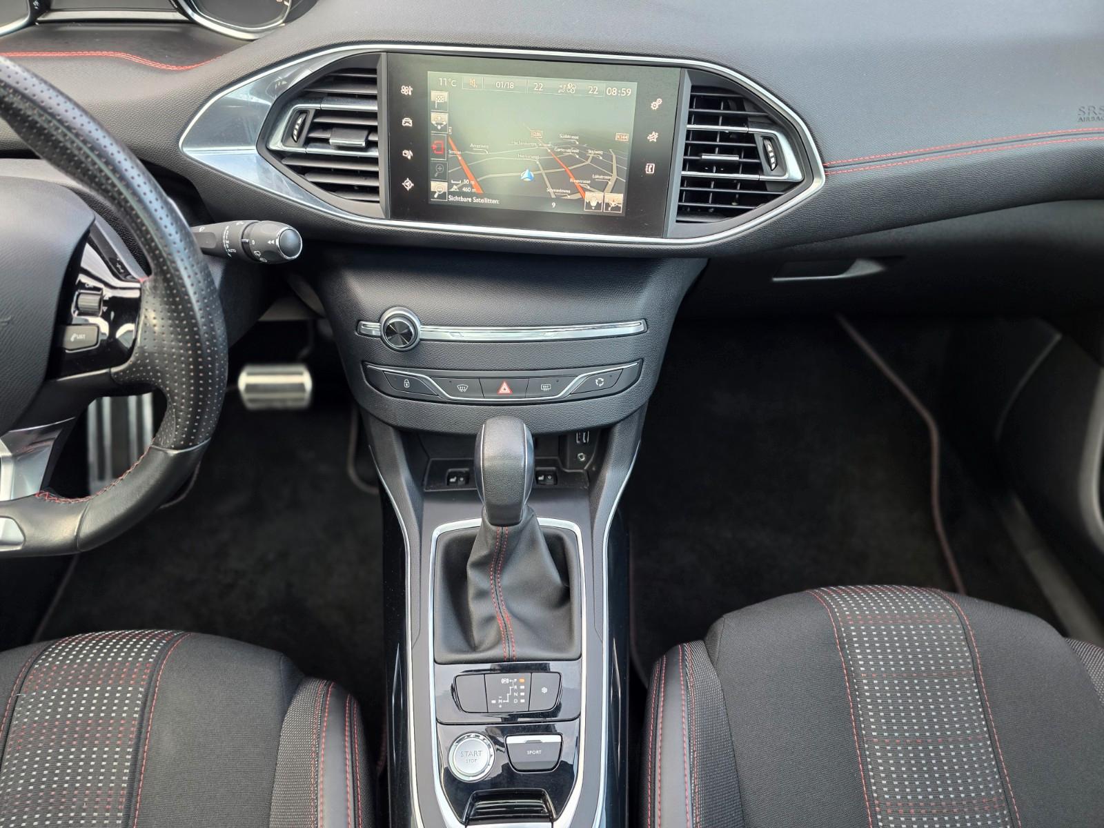 Peugeot 308 GT-Line Allure Automatik Pano Massagesitze
