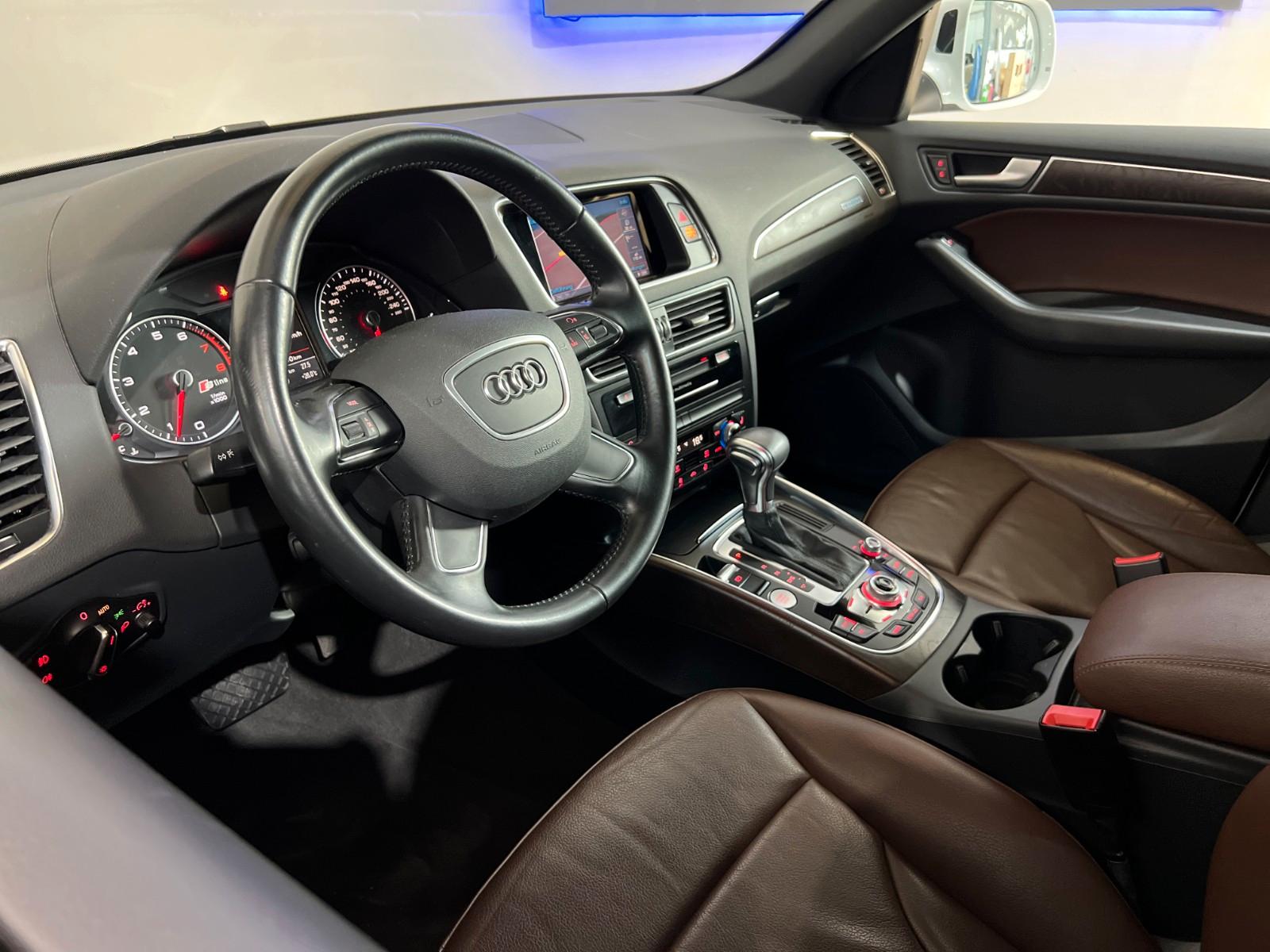 Audi Q5 2.0TFSI quattro *S-line  *PANO *KAMERA *NAVI