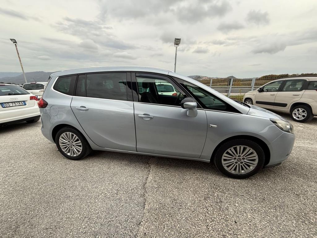 Opel Zafira Tourer