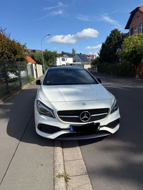 Image of Mercedes-Benz CLA 180 Shooting Brake
