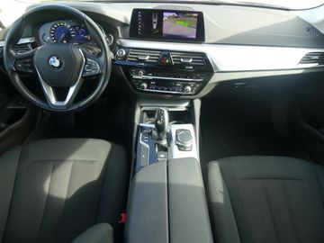BMW 520 - 9