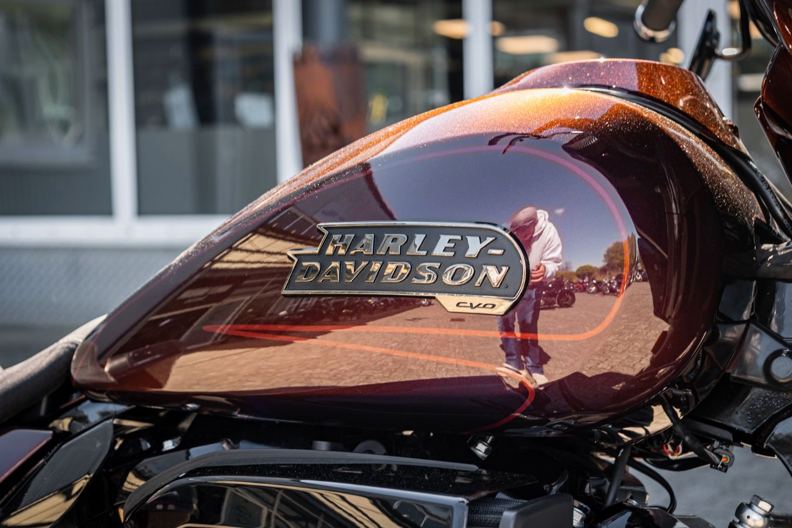 Fahrzeugabbildung Harley-Davidson CVO Street Glide FLHXSE 121 Cui - Jekill & Hyde