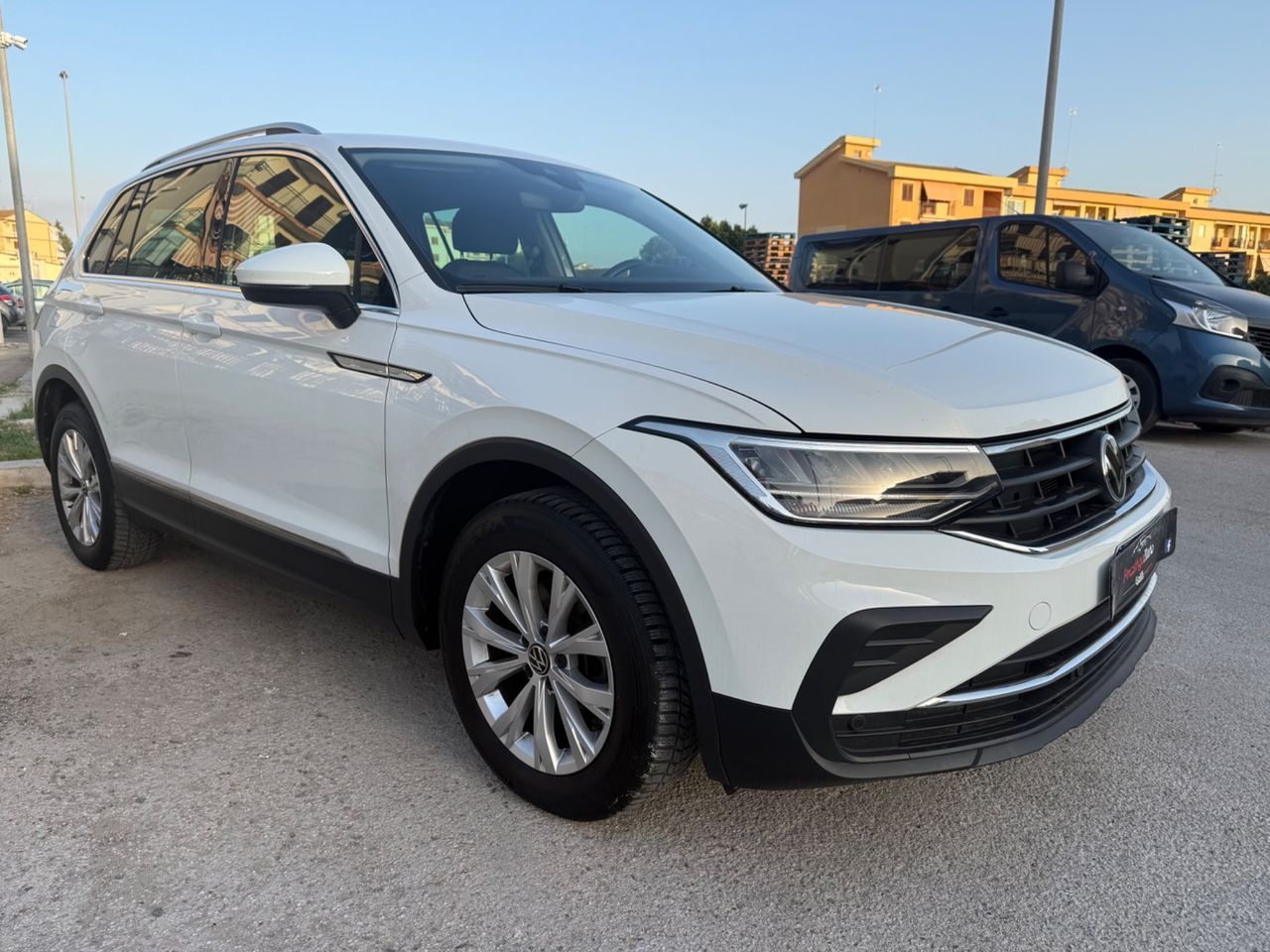 Volkswagen Tiguan 2.0 TDI 150 CV restyling DSG L imagem 2