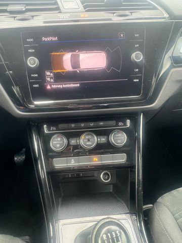 Volkswagen Touran Highline BMT/Start-Stopp 7 SITZE