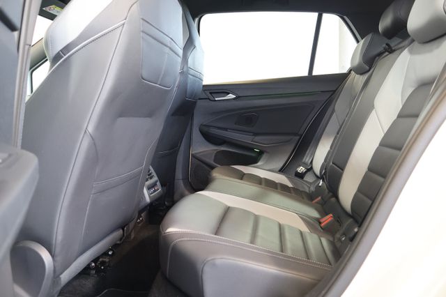 Volkswagen Golf VIII GTD 2.0 TDI HK+HUD+KEY+MEM+MATRIX+AHK