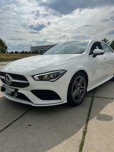 Mercedes-Benz CLA 200 COUPE 4TÜRIG AMG LINE 