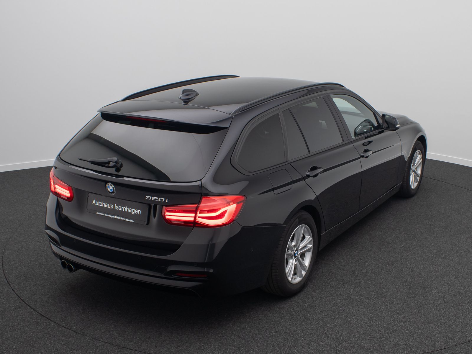 Fahrzeugabbildung BMW 320i GeschwindigReg ParkAss DAB H/K FernlichtAss