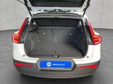 Volvo XC40 T2 Momentum-Core Navi LED Kamera CarPlay - Volvo XC40 Gebrauchtwagen in Frankfurt