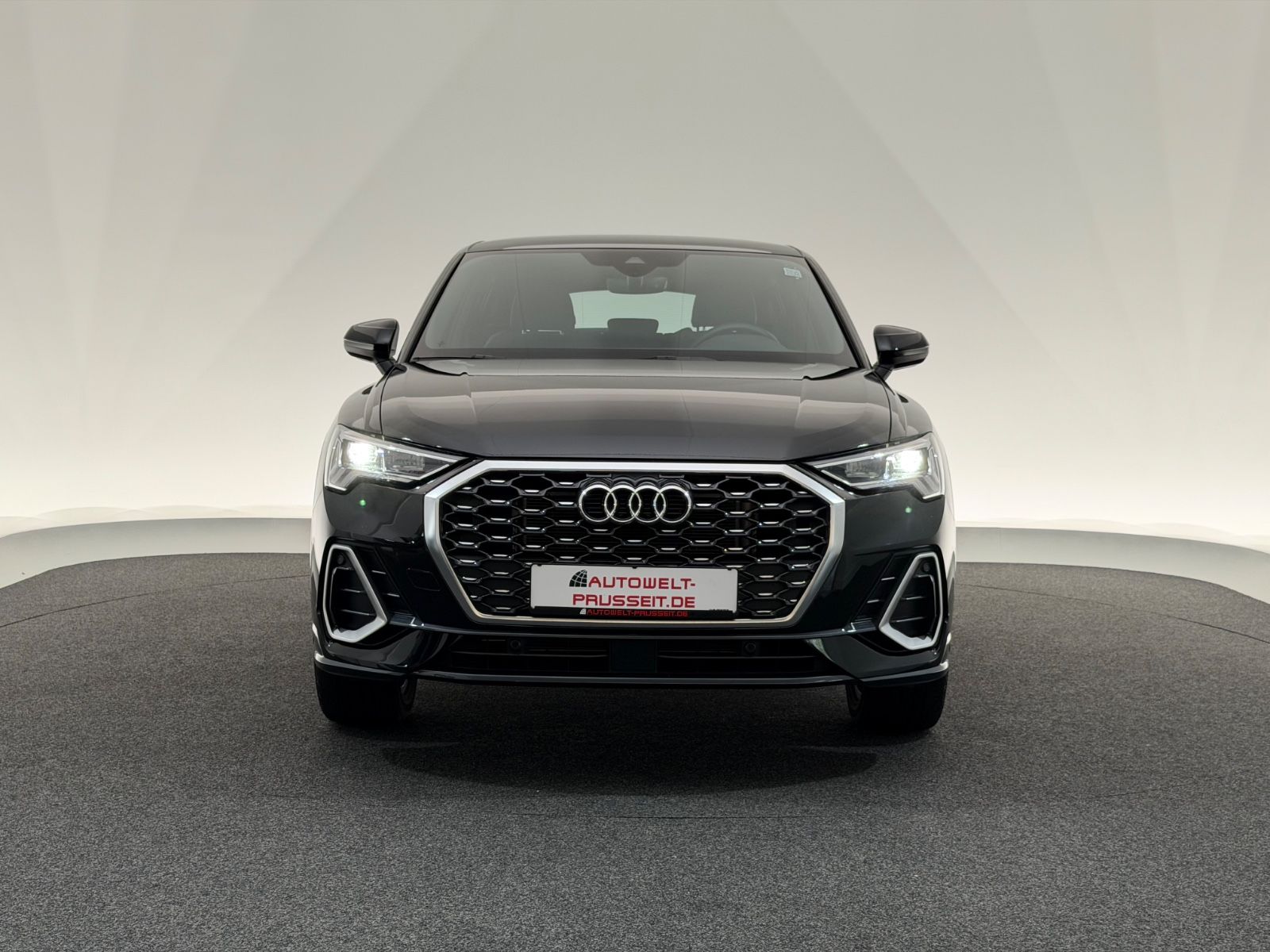 Audi Q3 Sb. 35 TDI*S LINE*LED-R.KAM-AHK-SHD-MMI-KESSY imagem 2