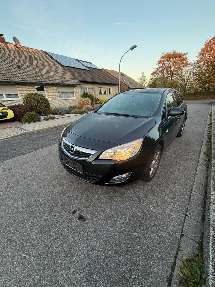 Opel Astra 2012 — vehicle for AFU Ukraine
