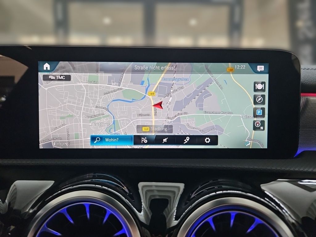 Fahrzeugabbildung Mercedes-Benz CLA 200 SB AMG Night AHK LED 360° Sport Sound
