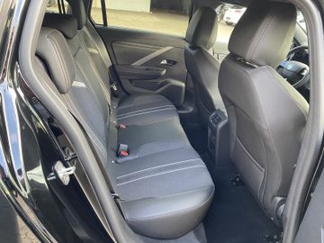 Bild 10 Opel Astra GS ST AT8/NAVI/SHZ+LHZ/PDC vo+hi+360Cam