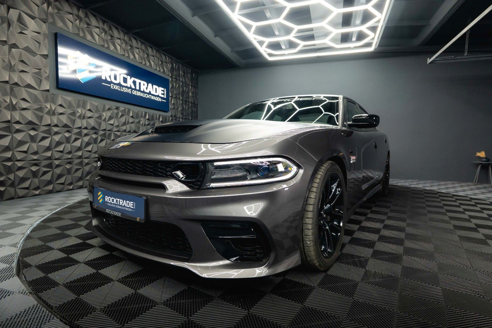 Fahrzeugabbildung Dodge Charger 6.4 V8 SRT 392 SCAT PACK Performance LED