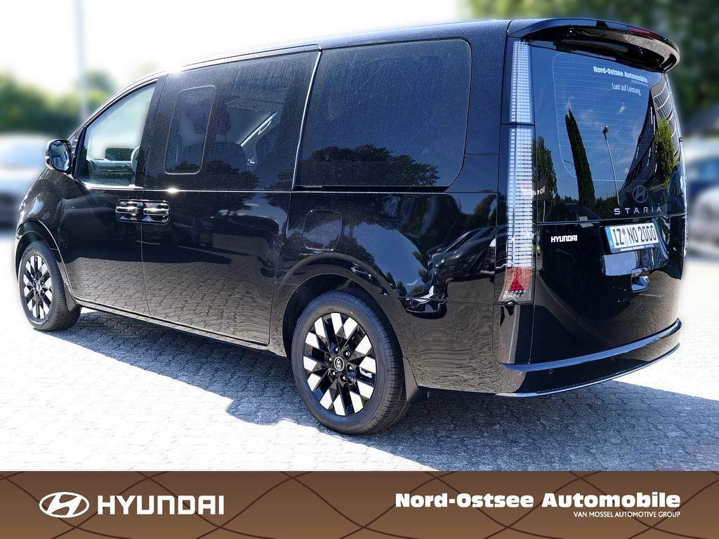 Fahrzeugabbildung Hyundai STARIA 7-Sitzer SIGNATURE Panoramadach