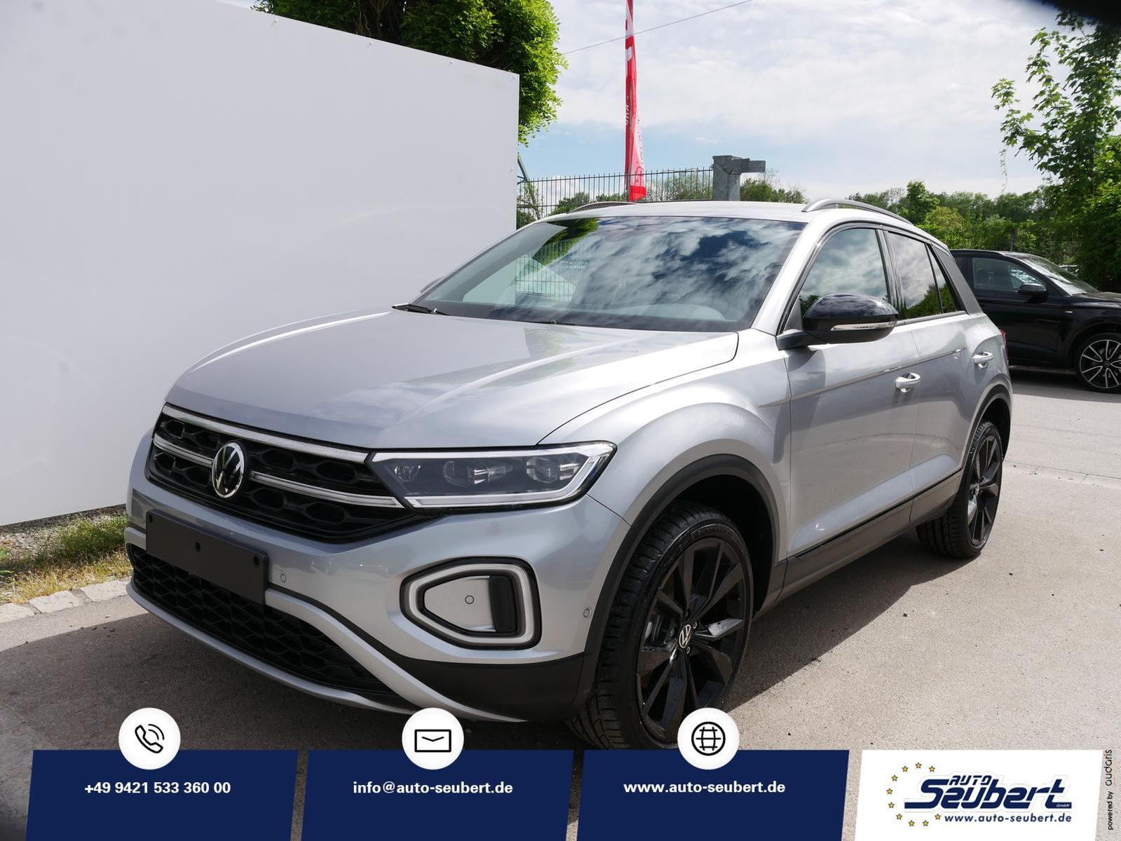 Volkswagen T-Roc Black Style 1,5 TSI DSG*AHK*ACC*MATRIX-LED