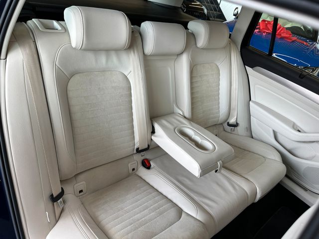 Volkswagen Highline  *4Motion*Pano*Led*Kamera*Massage*