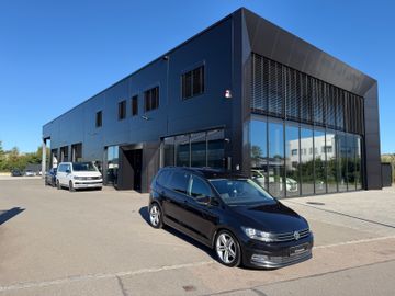 Volkswagen Touran - 1