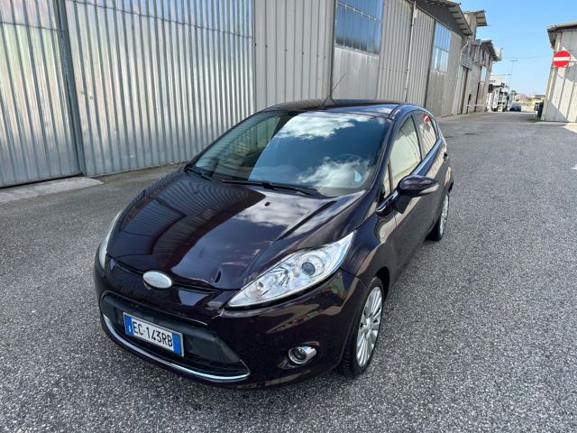 Ford Fiesta 1.4 5 porte Bz.- GPL Titanium NEOPAT