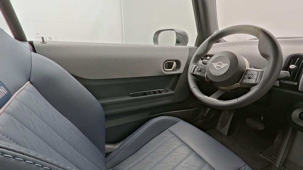 MINI Cooper Cabrio - Bild 11