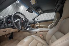 C6 6.0 V8 Coupé Autom. BLACK/BEIGE 2.HAND EUROPA