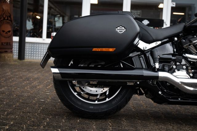 Fahrzeugabbildung Harley-Davidson FLSB SPORT GLIDE 107 ci  MY23 - Verfügbar