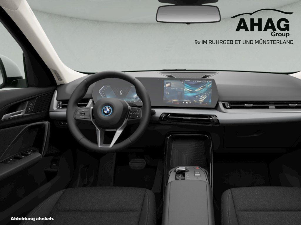 BMW iX1 - Bild 4