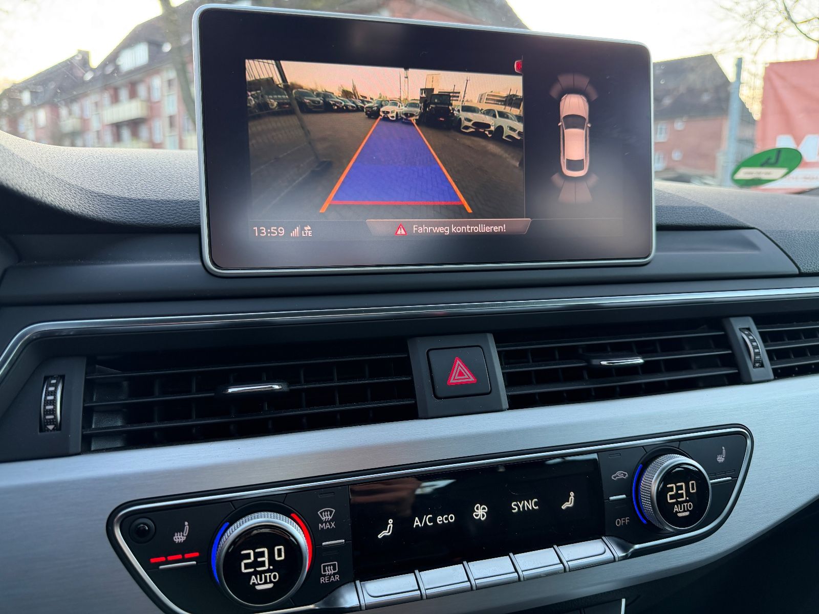 Fahrzeugabbildung Audi A5 Sportback 35 TFSI S-LINE*LED*TEMPO*KAMERA*PDC