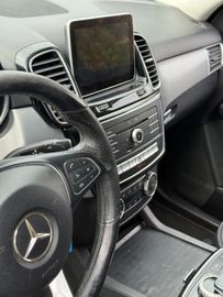 Mercedes GLE 250 - 6