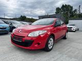 Renault Megane III 1.6 16V Lim. 5-trg. Authentique - Renault Megane: 16v