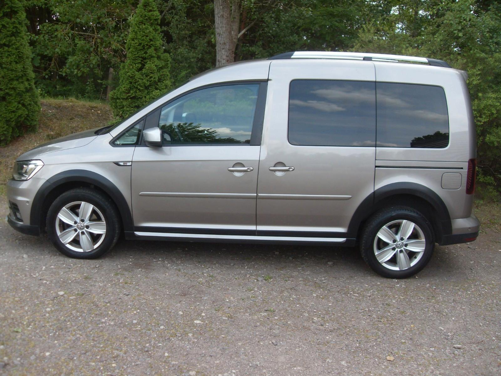 Volkswagen Caddy  Alltrack BMT,Service neu,